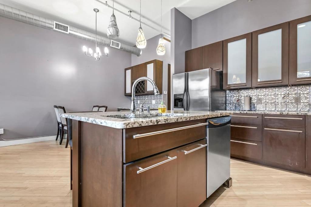 Lovely 2-Bedroom Unit In Springfriend Спрингфилд Экстерьер фото